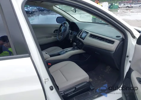 2017 Honda Hr-V Lx из США, поврежденный, VIN 3CZRU6H39HM702494